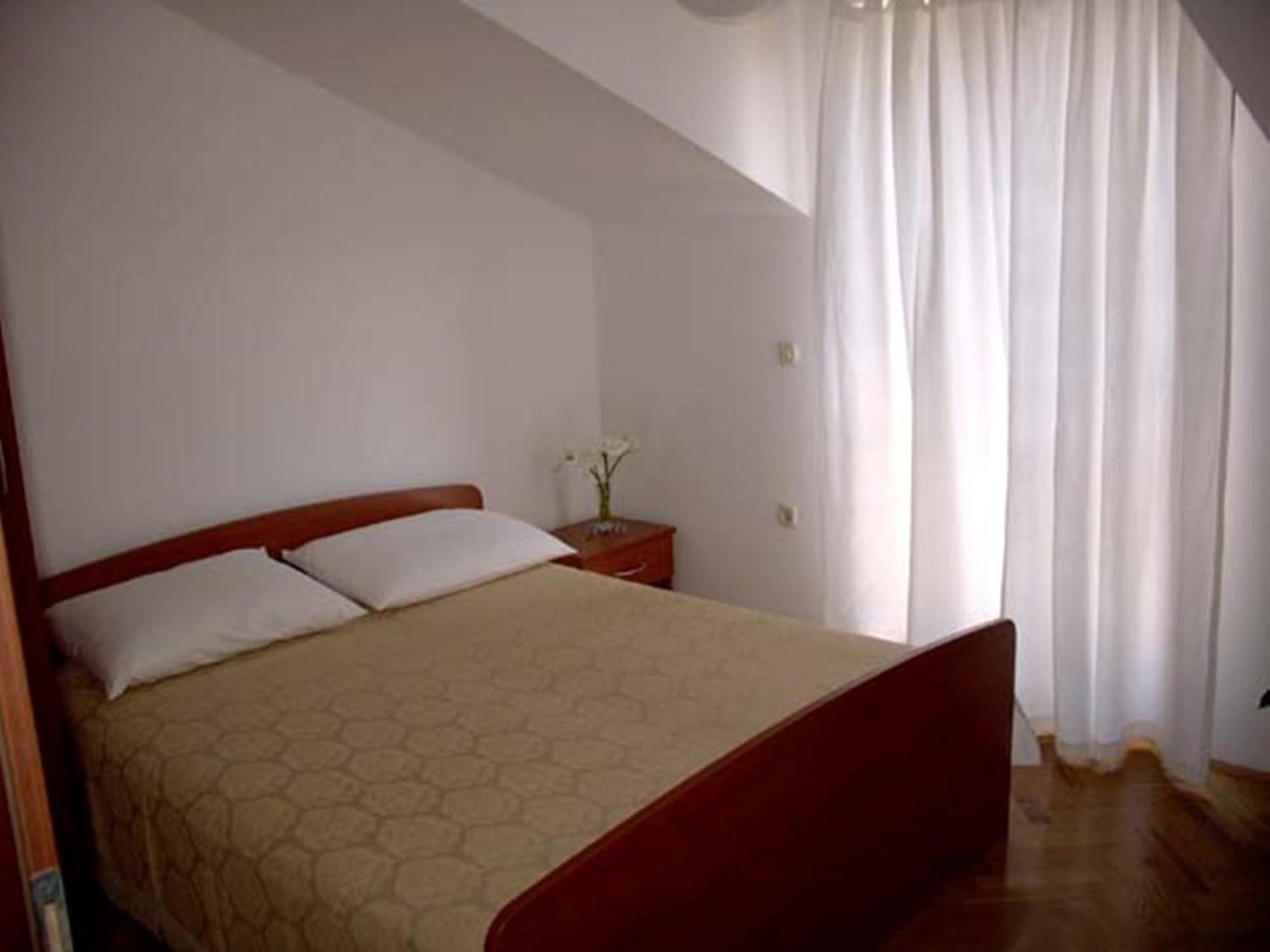 Apartments Vini And Ivana Sucuraj Phòng bức ảnh